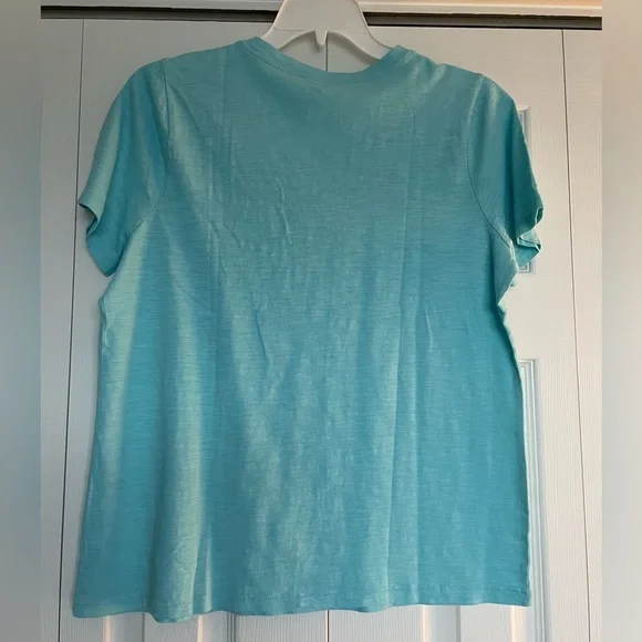 NWT- Sonoma The Everyday Tee - V Neck - Picture 2 of 4